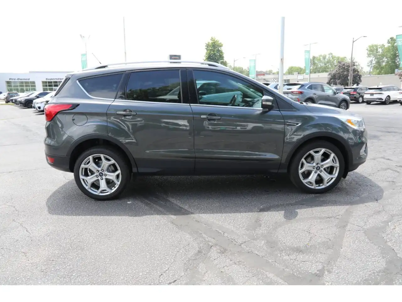 Ford Escape снимка Ford Escape