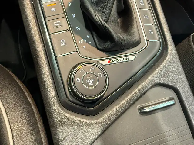 Volkswagen Tiguan view 25