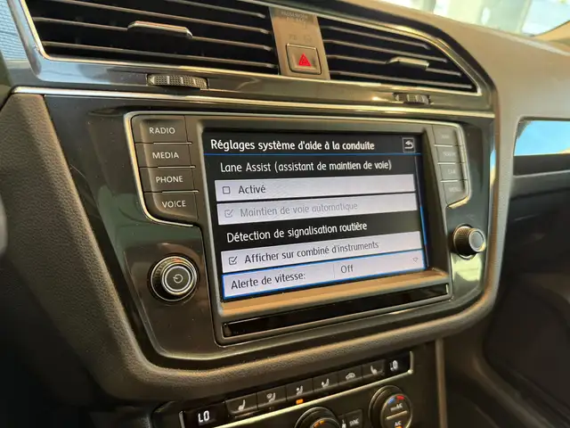Volkswagen Tiguan view 19