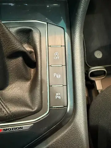 Volkswagen Tiguan view 26