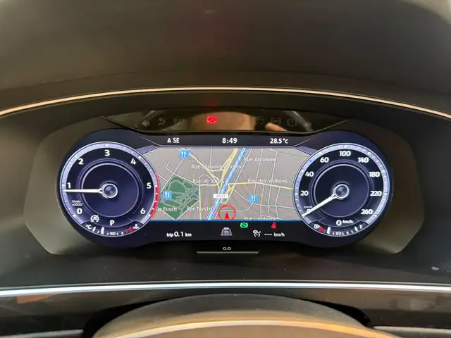 Volkswagen Tiguan view 27