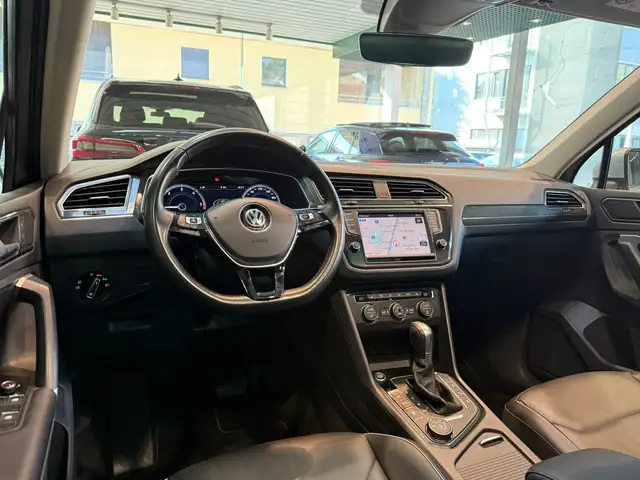 Volkswagen Tiguan view 9