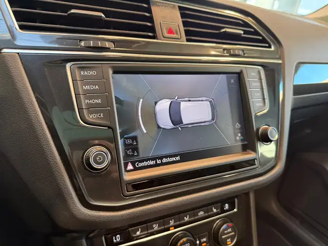 Volkswagen Tiguan view 22