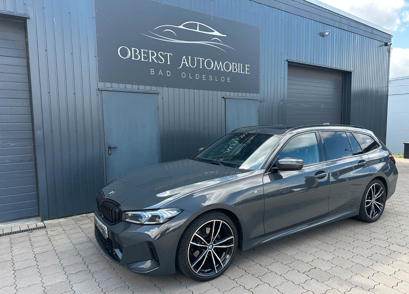 BMW 320 d Touring M Sport*Panorama*Kundenauftrag* — photo 2