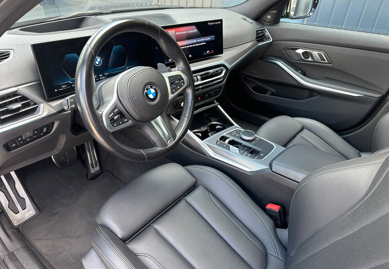 BMW 320 d Touring M Sport*Panorama*Kundenauftrag* — photo 10