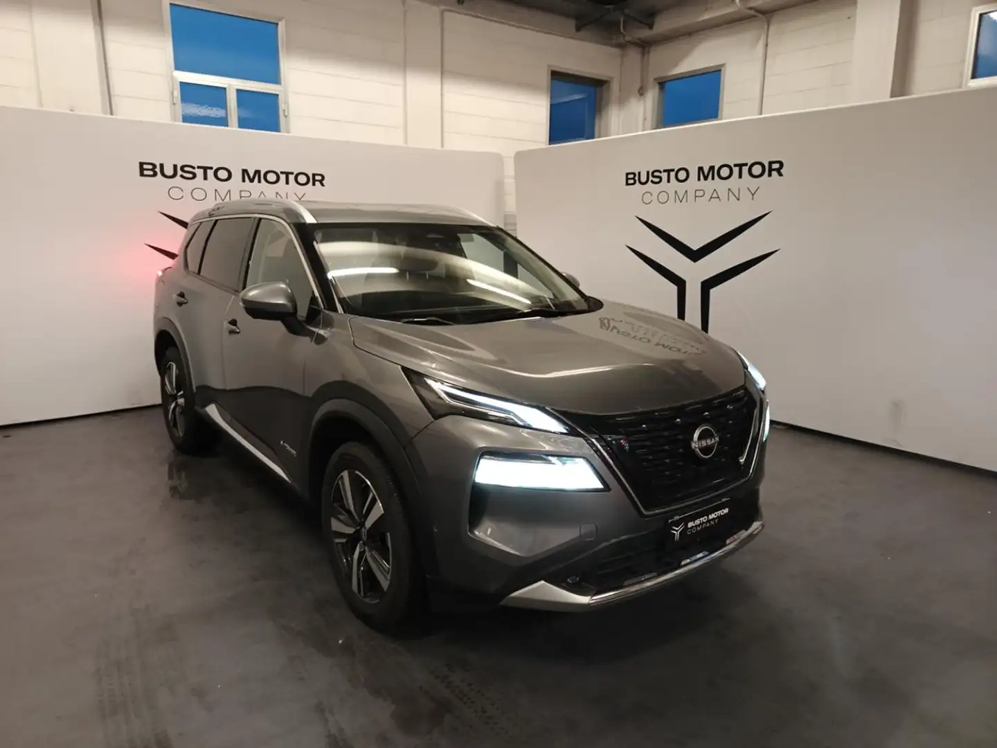 Nissan X-Trail e-Power e-4orce 4WD 5 posti Tekna 10 anni garanzia Argento - 1