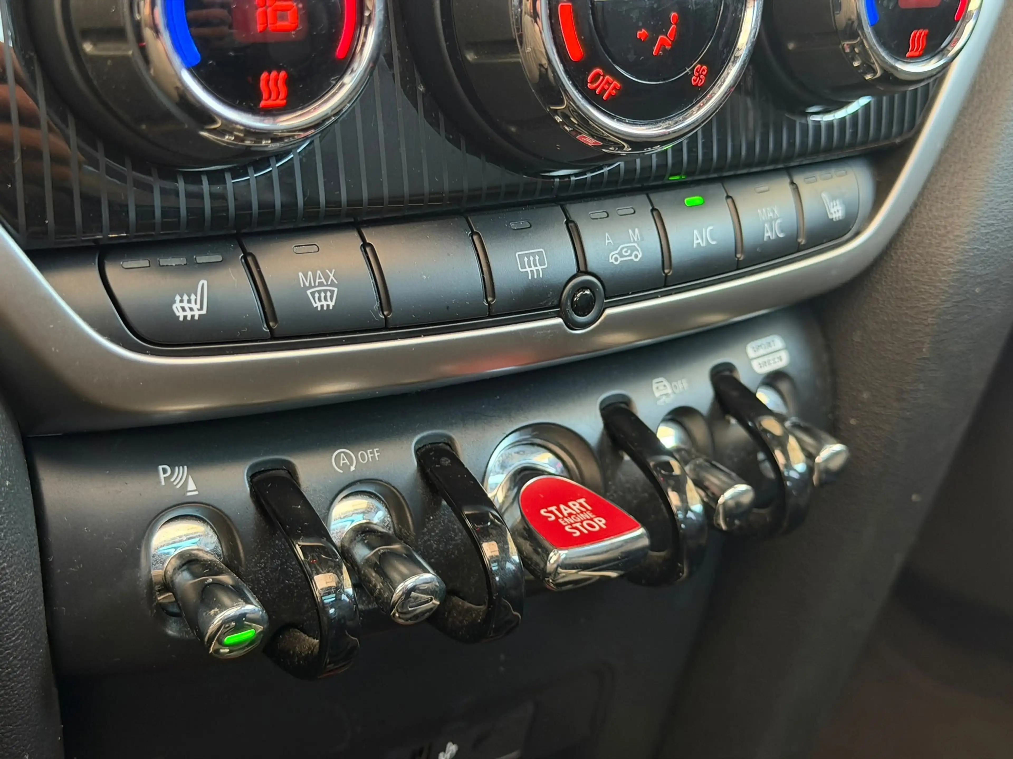 MINI John Cooper Works Countryman S ALL4 JCW Hammersmith (Dealer OndH, Panorama, Hea — photo 32