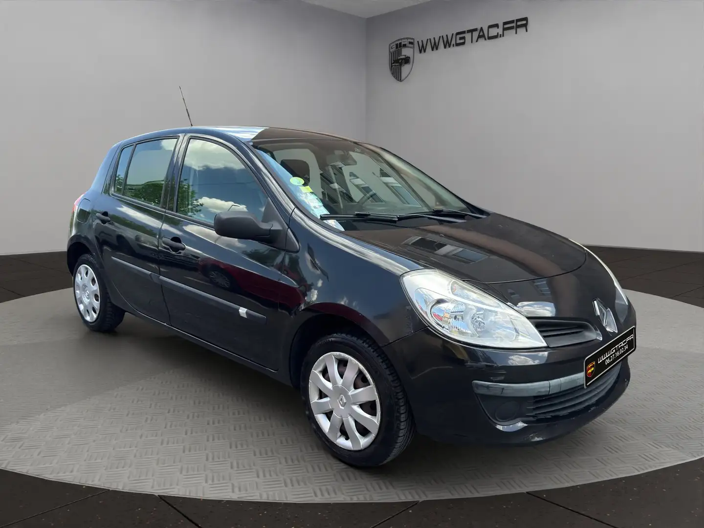 Renault Clio Clio 1.2 16V 75 Pack Authentique Schwarz - 1