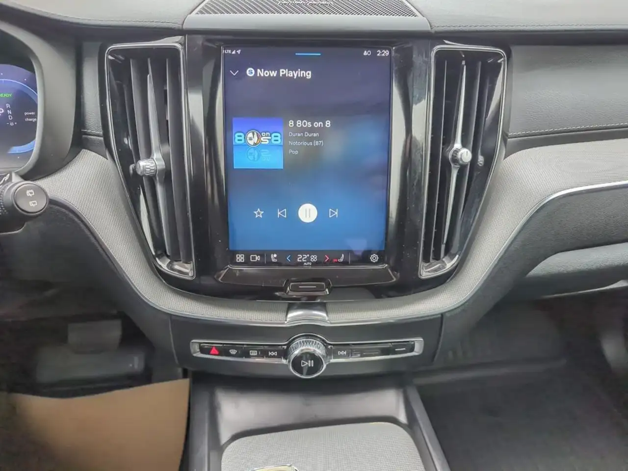 Volvo XC60 снимка Volvo XC60