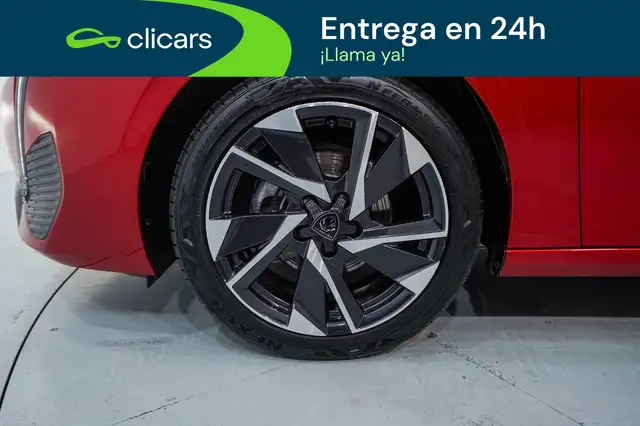 Peugeot 308 view 11