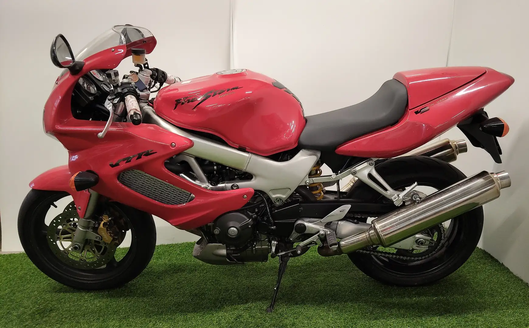 Honda VTR 1000 Rojo - 1