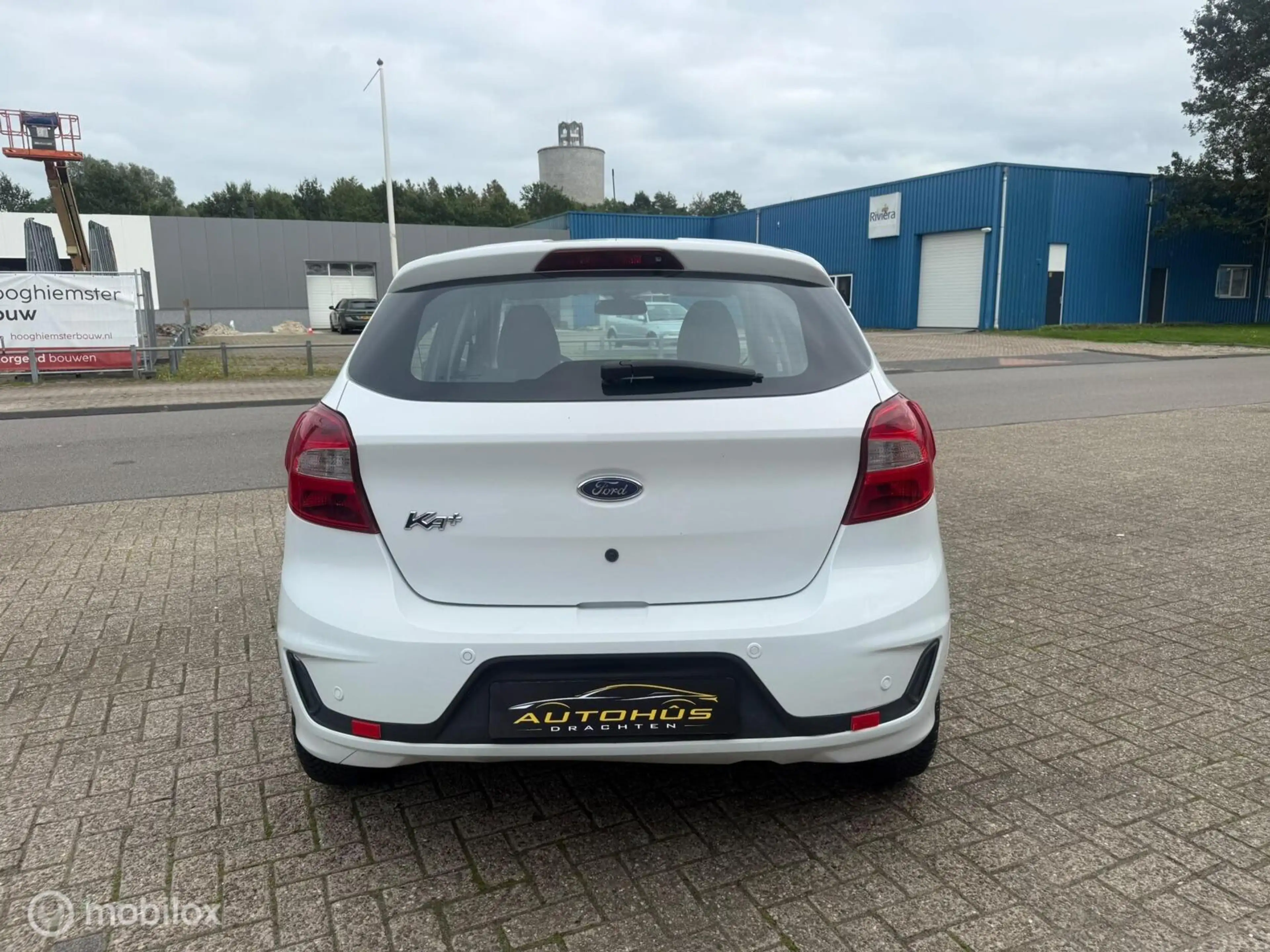 Ford Ka/Ka+ 1.2 Titanium Ultimate White airco cruise Parkeerse — photo 4
