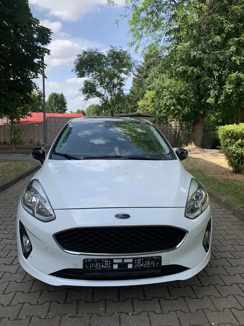 Ford Fiesta 1.0 EcoBoost S&S TREND - 1