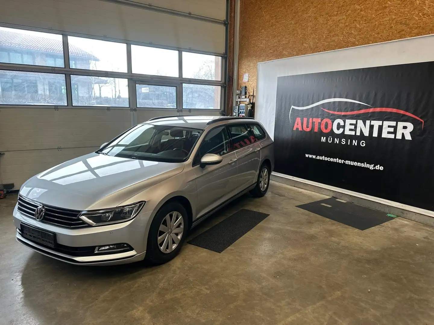 Volkswagen Passat Variant Trendline BMT/Start-Stopp Gris - 1