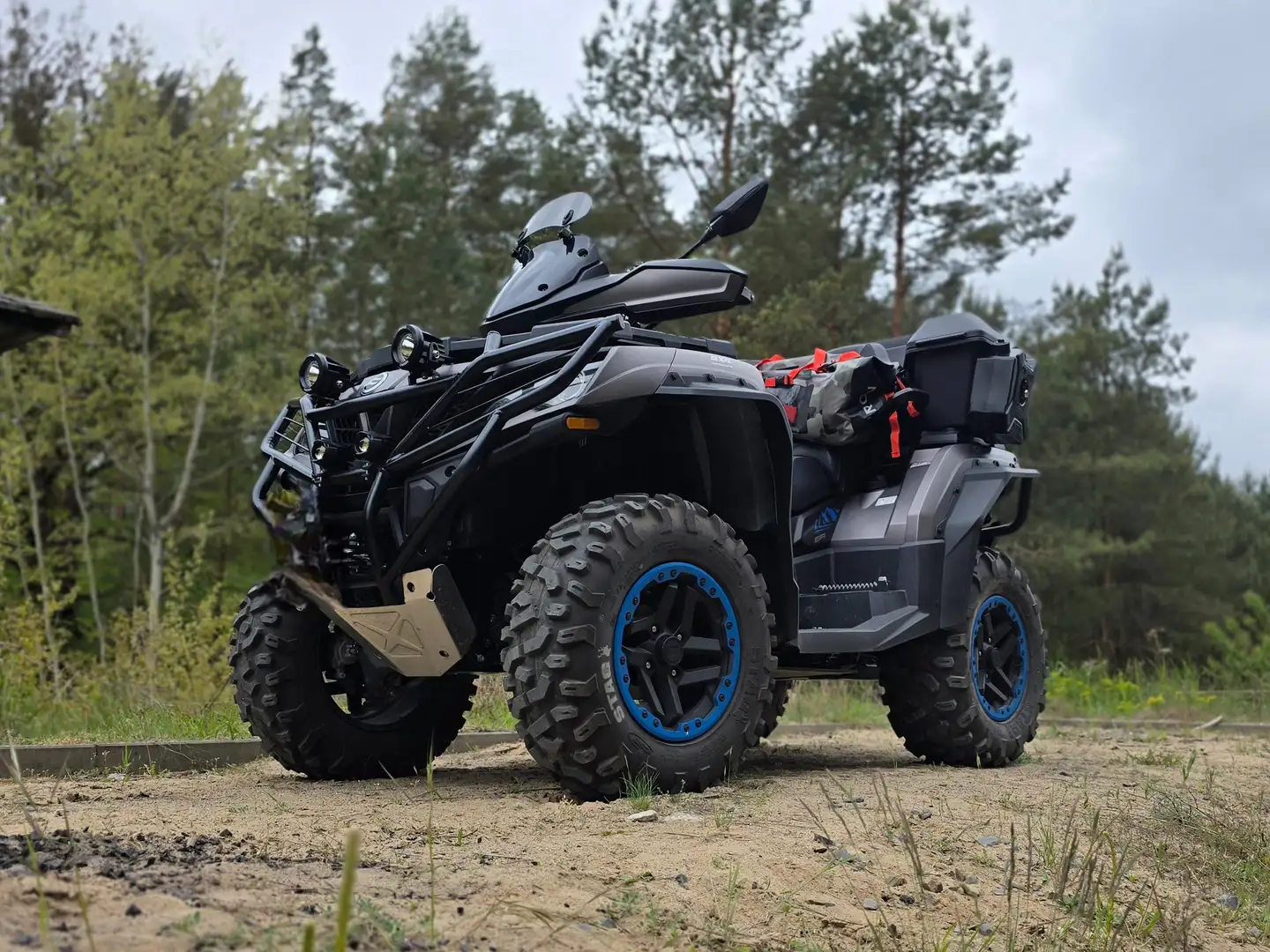 CFMOTO CForce 1000 Overland Szürke - 1