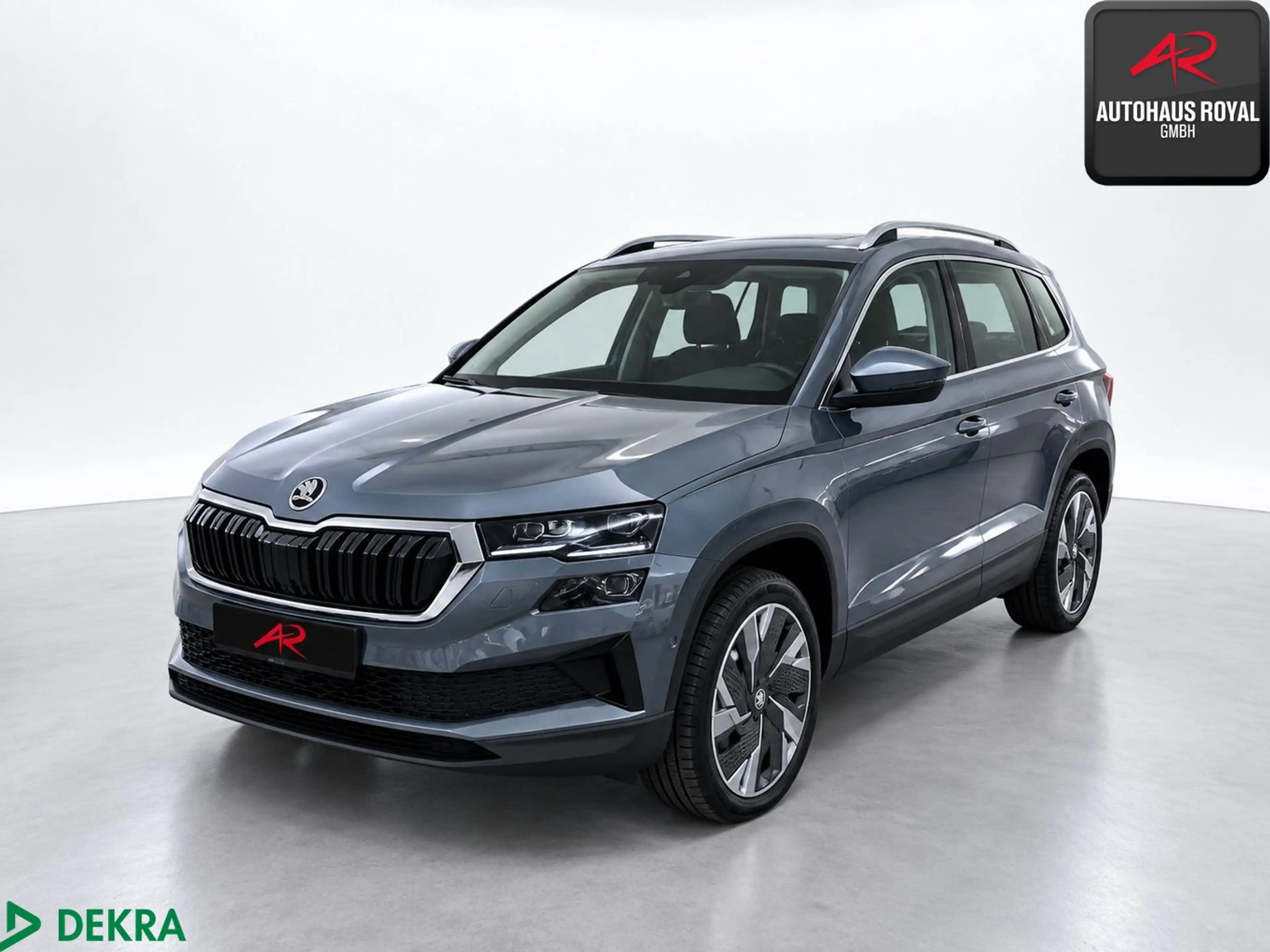 Skoda Karoq 2.0 TDI STYLE PANO,MATRIX,360°,STANDHZ,19Z