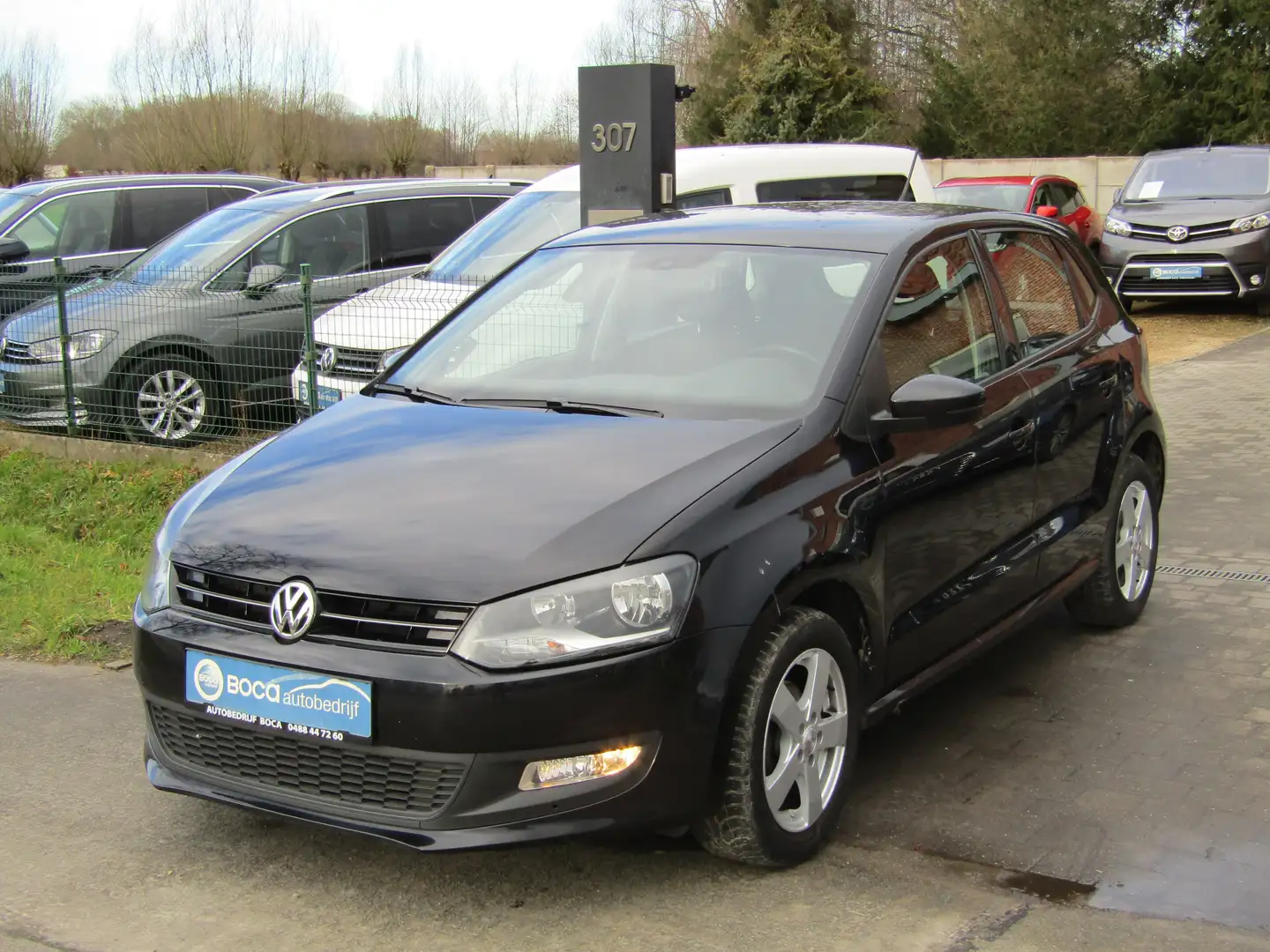 Volkswagen Polo 1.2i Trendline Noir - 1