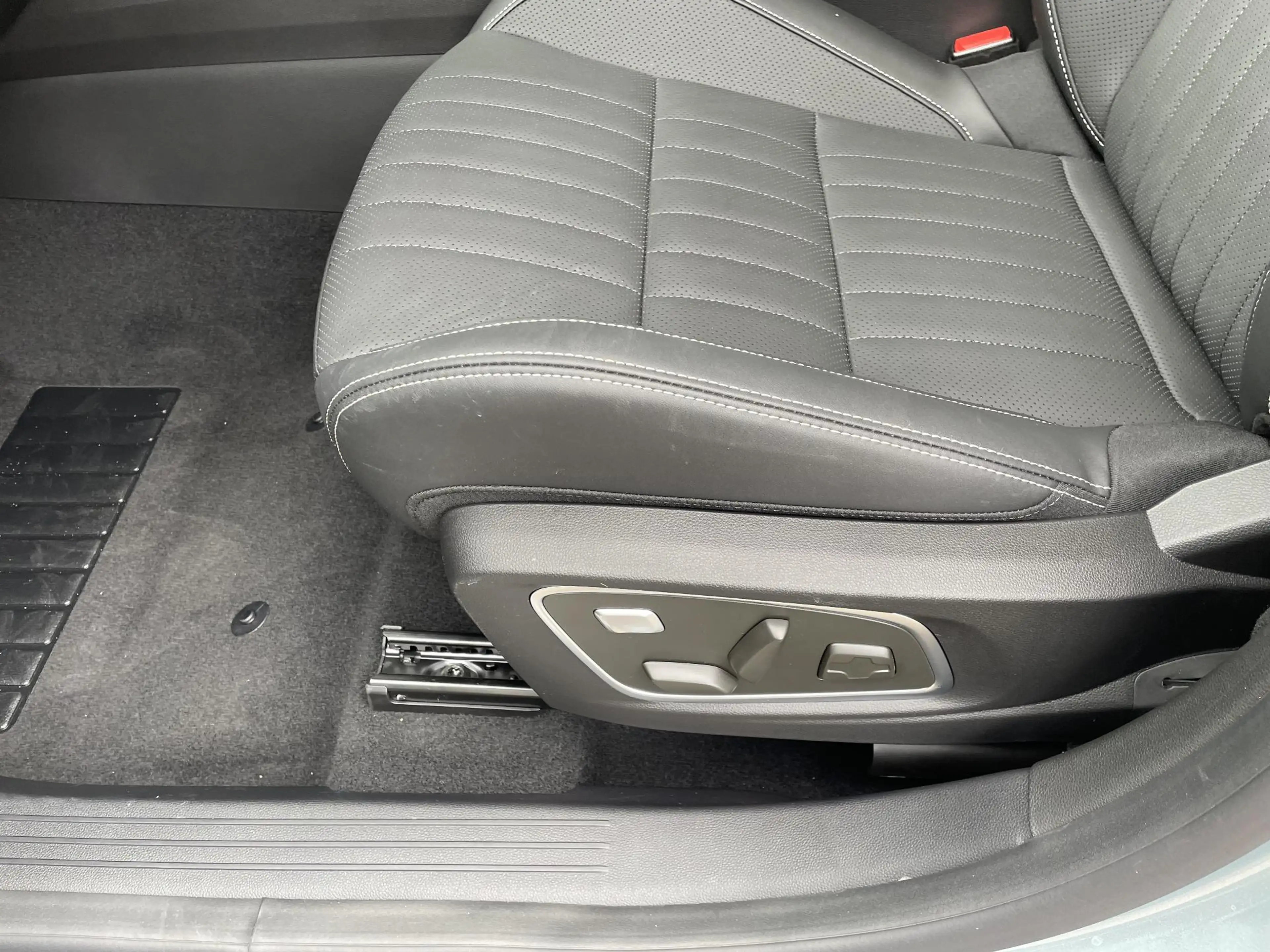 Renault Espace E-Tech full hybrid 200 iconic 7p. | 7 persoons | P — photo 14