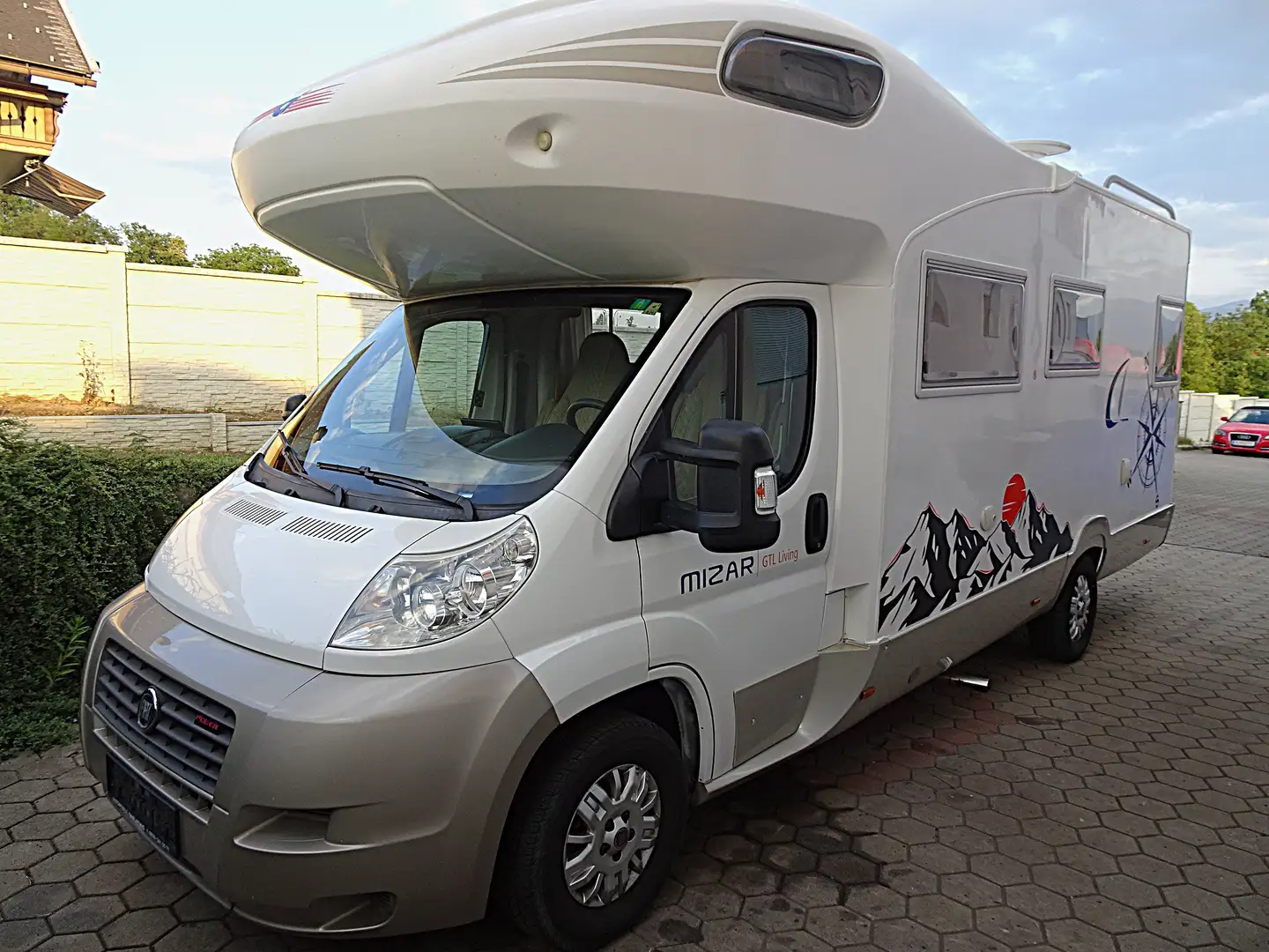 Caravans-Wohnm Fiat Ducato 3,0 JTD Trigano Mizar GT Living Weiß - 1