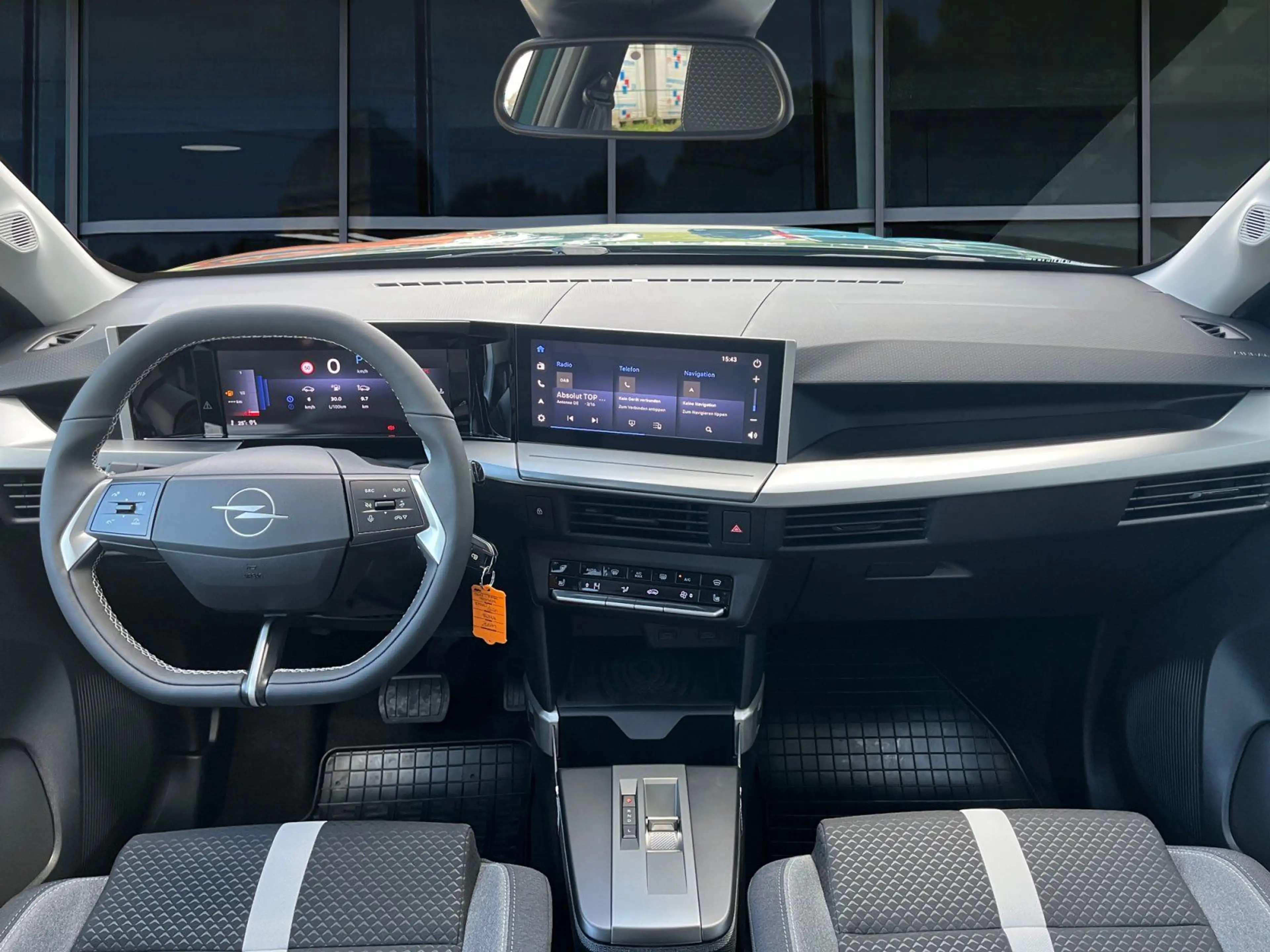 Opel Frontera 1.2Hybrid Aut. Ultimate 5Sitze LED*Kame — photo 6