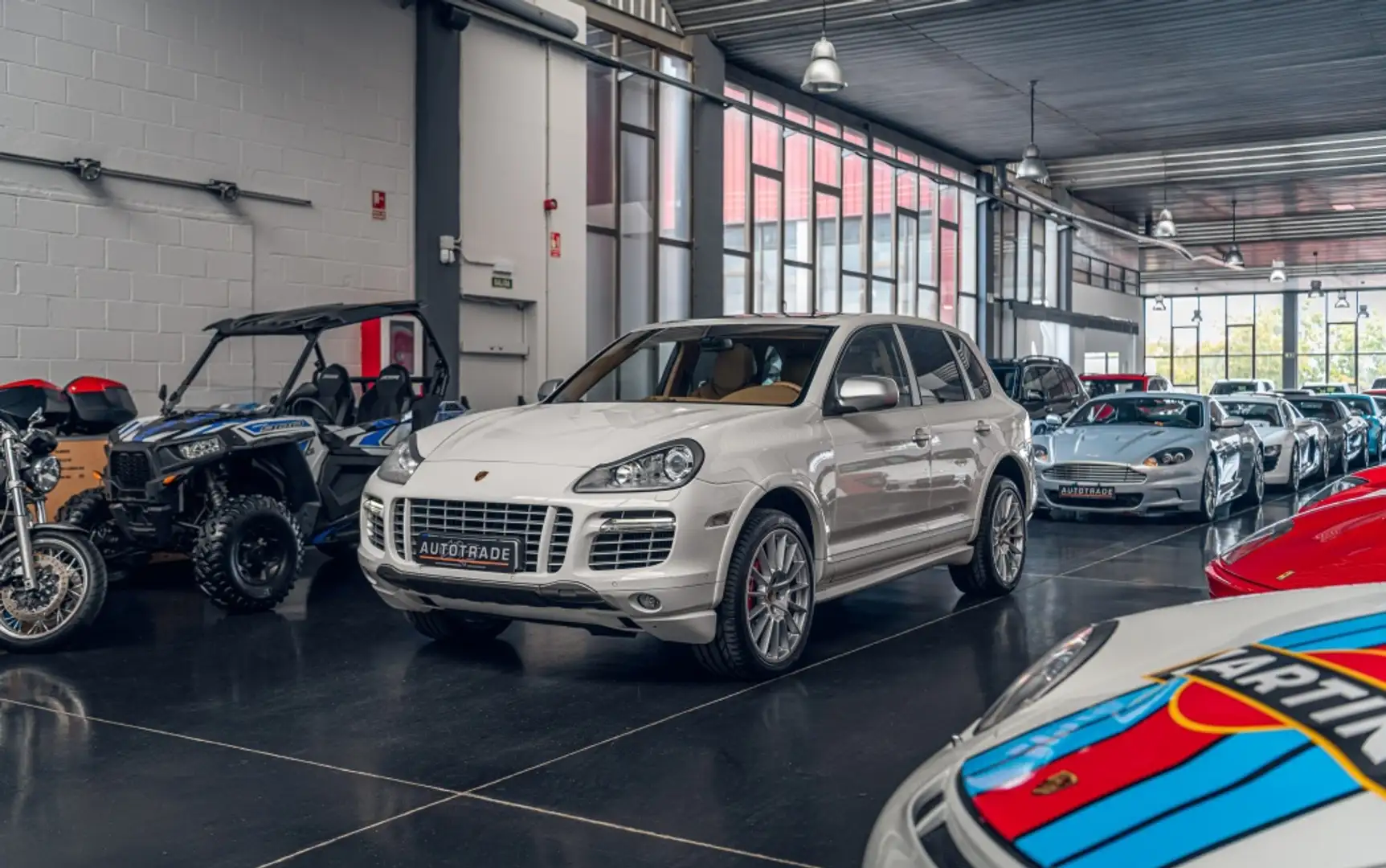 Porsche Cayenne Turbo Aut. Blanco - 1