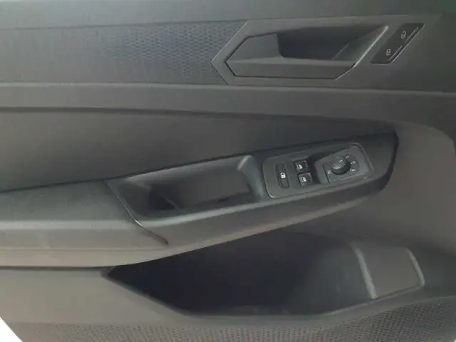 Volkswagen Caddy view 18