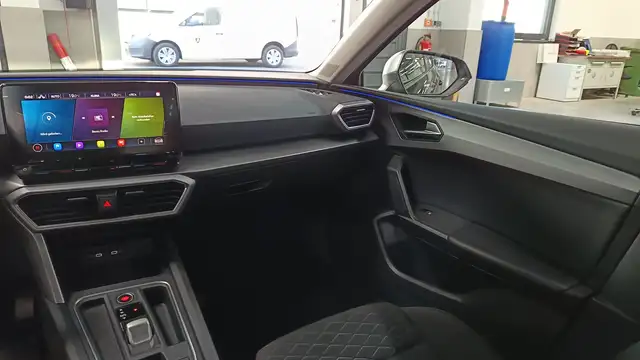 SEAT Leon view 13