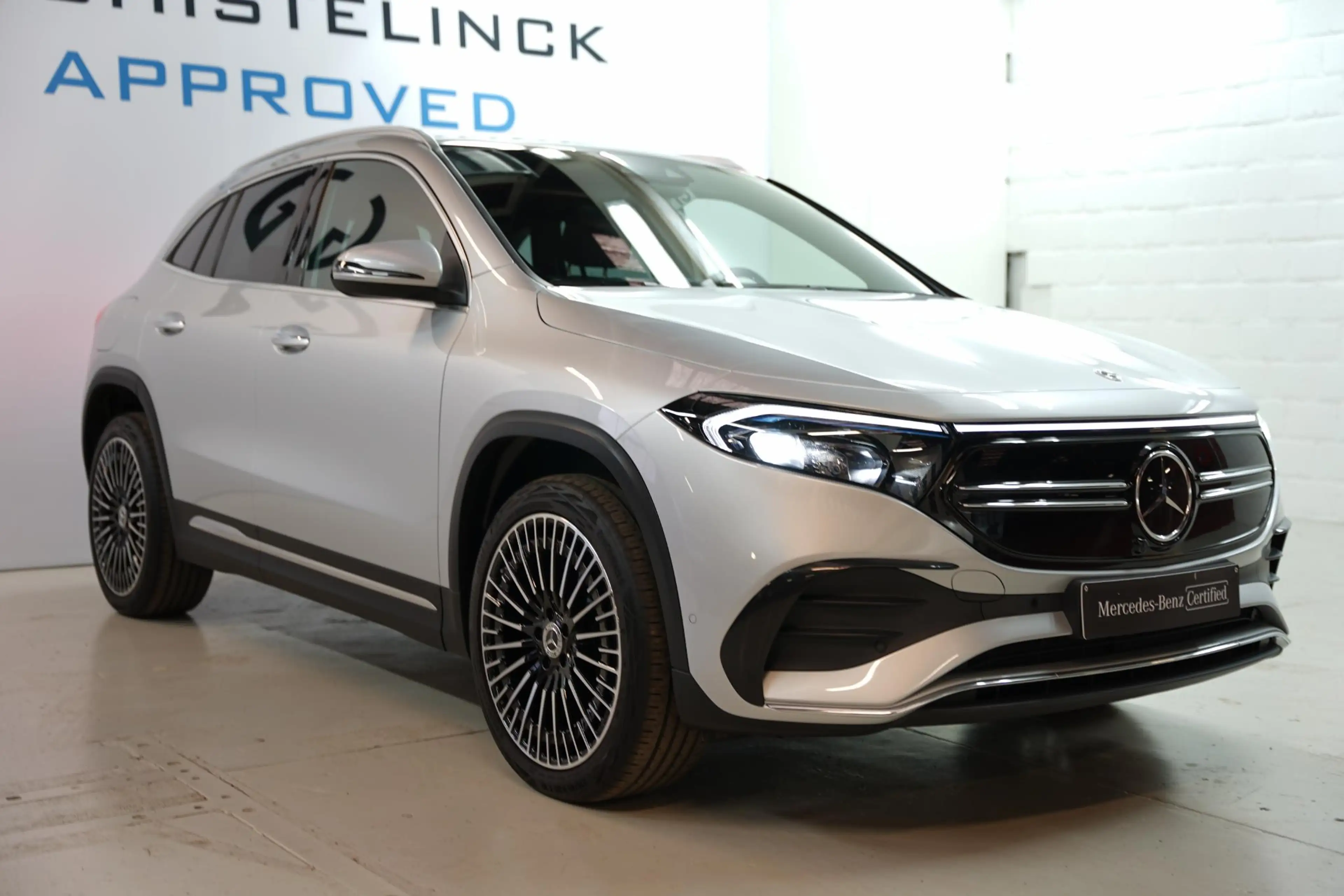 Mercedes-Benz EQA — photo 4