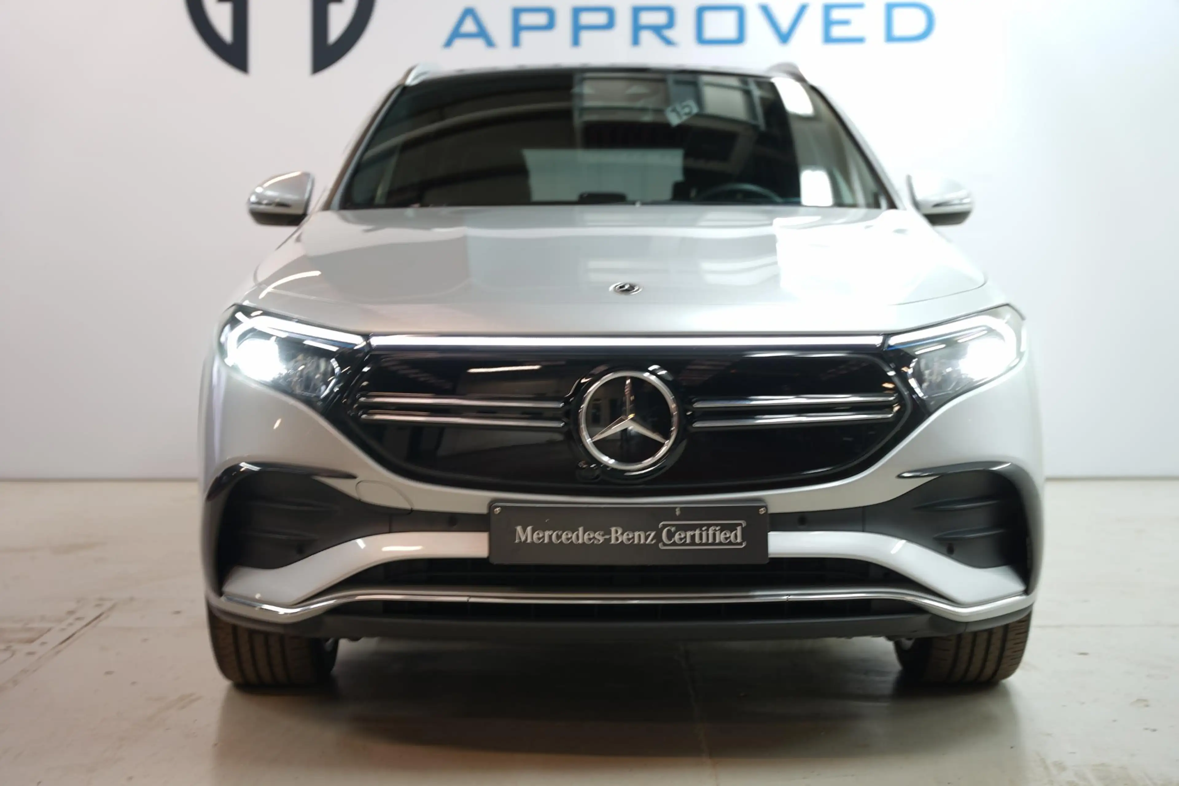 Mercedes-Benz EQA — photo 3