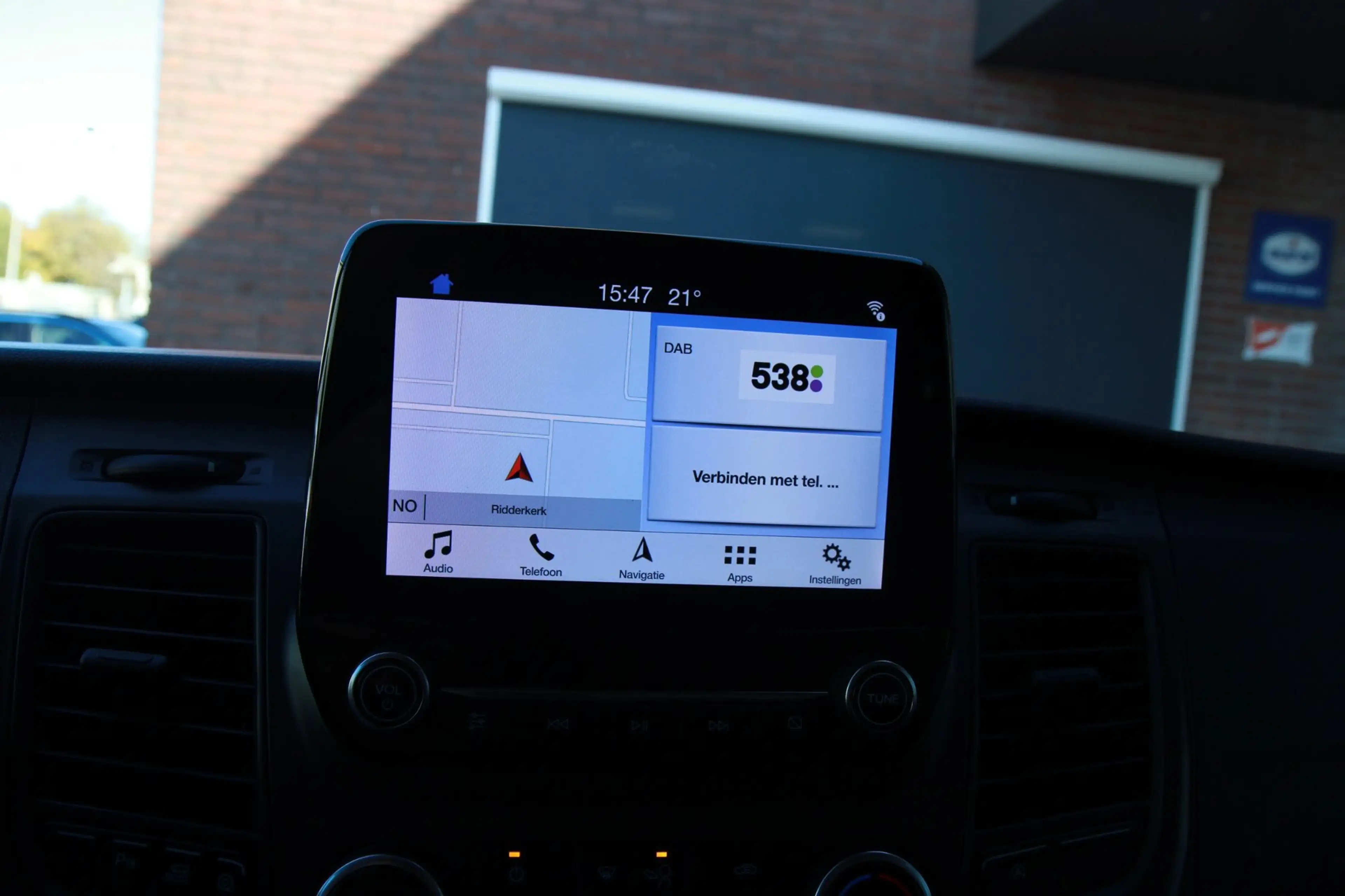 Ford Transit 350 2.0 TDCI L2H2 Trend MHEV 130PK / Sync 3 / Deal — photo 21