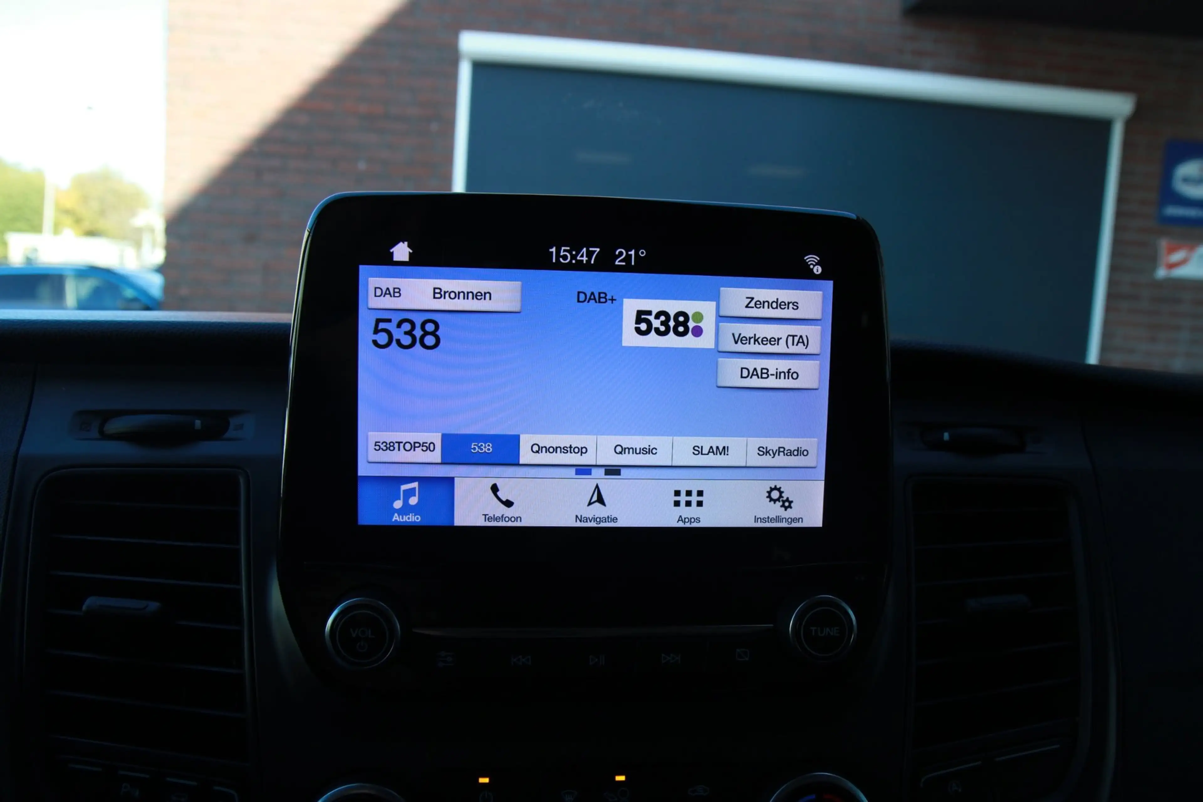 Ford Transit 350 2.0 TDCI L2H2 Trend MHEV 130PK / Sync 3 / Deal — photo 20
