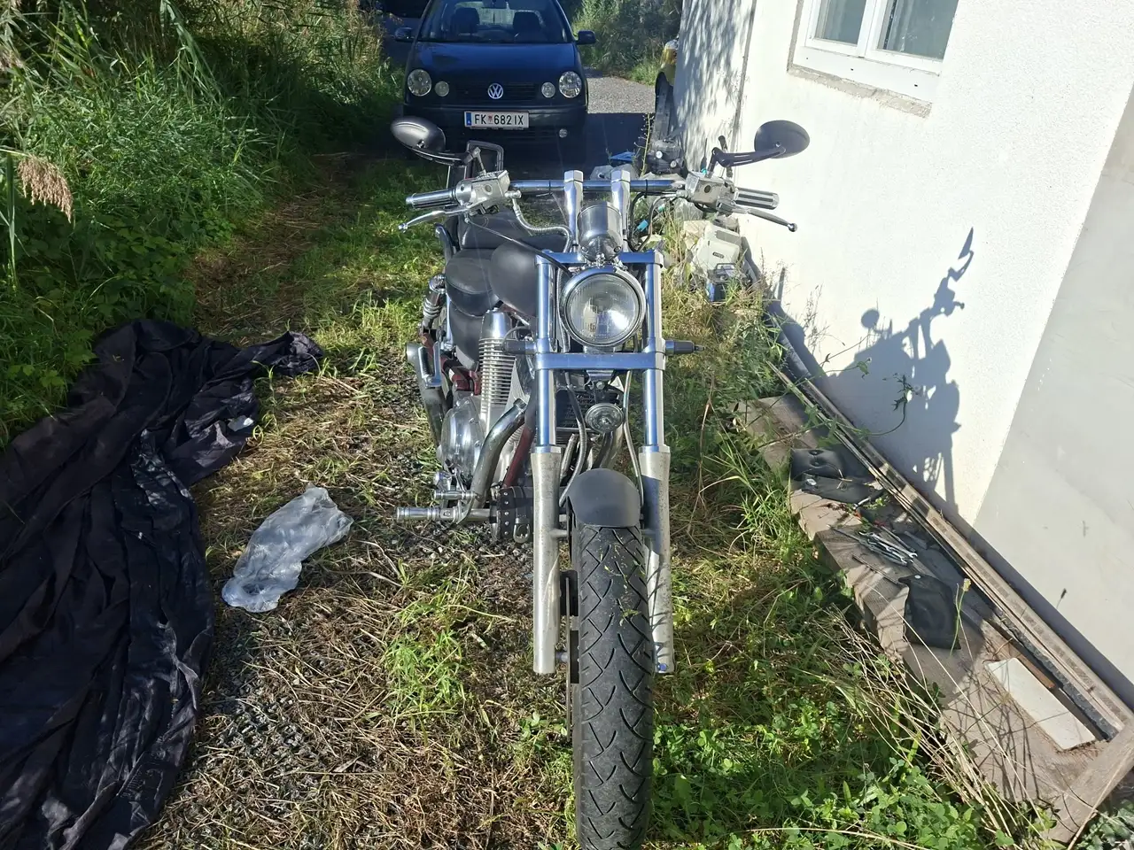 Suzuki Intruder C