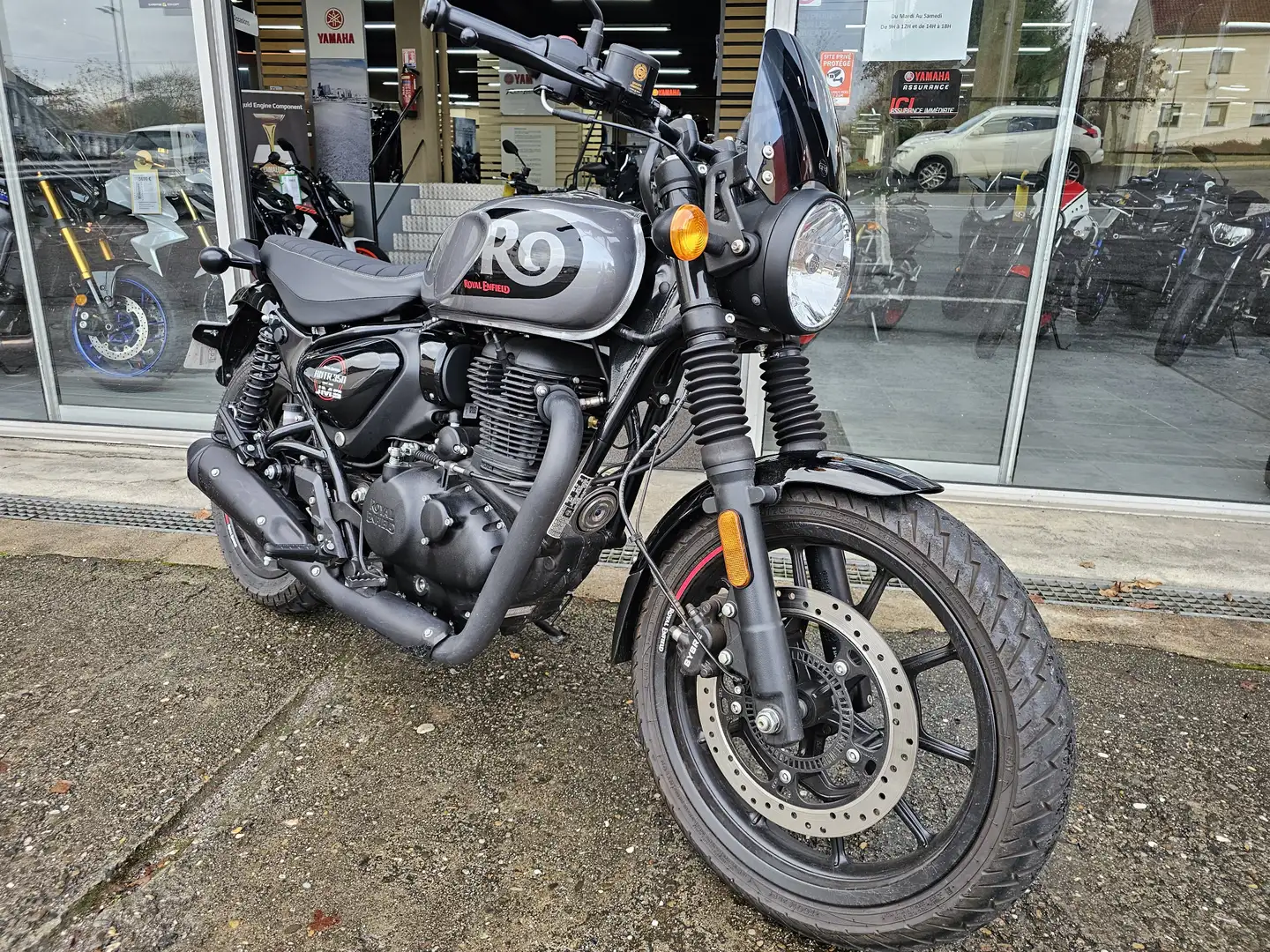 Royal Enfield Gris - 2