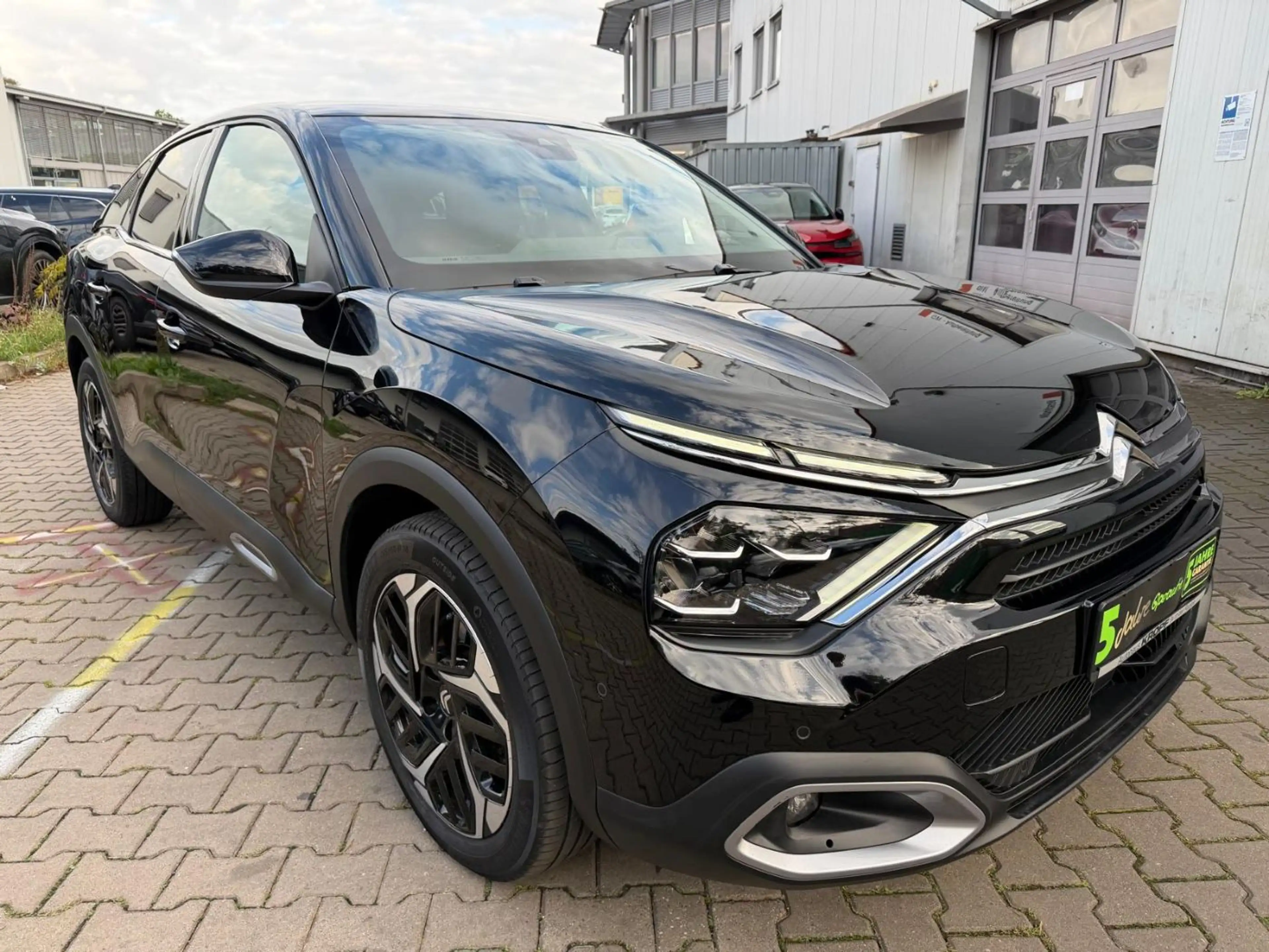 Citroen C4 1.2 PureTech 130 Max LED+Navi+SHZ+2xKlima+LM — photo 3