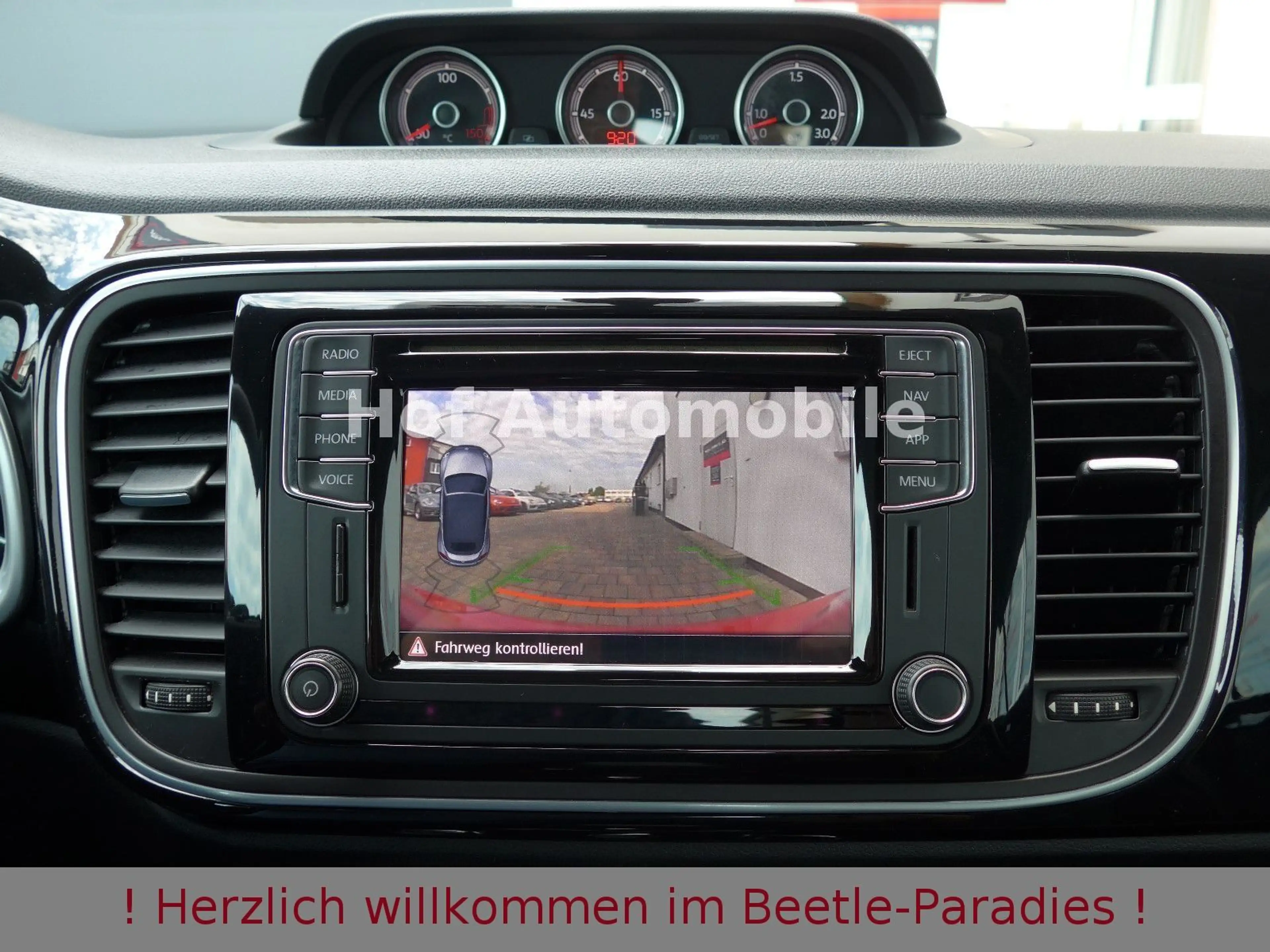 Volkswagen Beetle 2.0TSI DSG Exclusive R-Line 1.Hand — photo 12