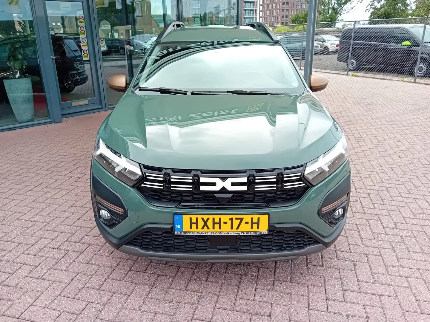 Dacia Jogger 1.6 Hybrid 140 Extreme 7p. Automaat, Airco(automat Groen - 2