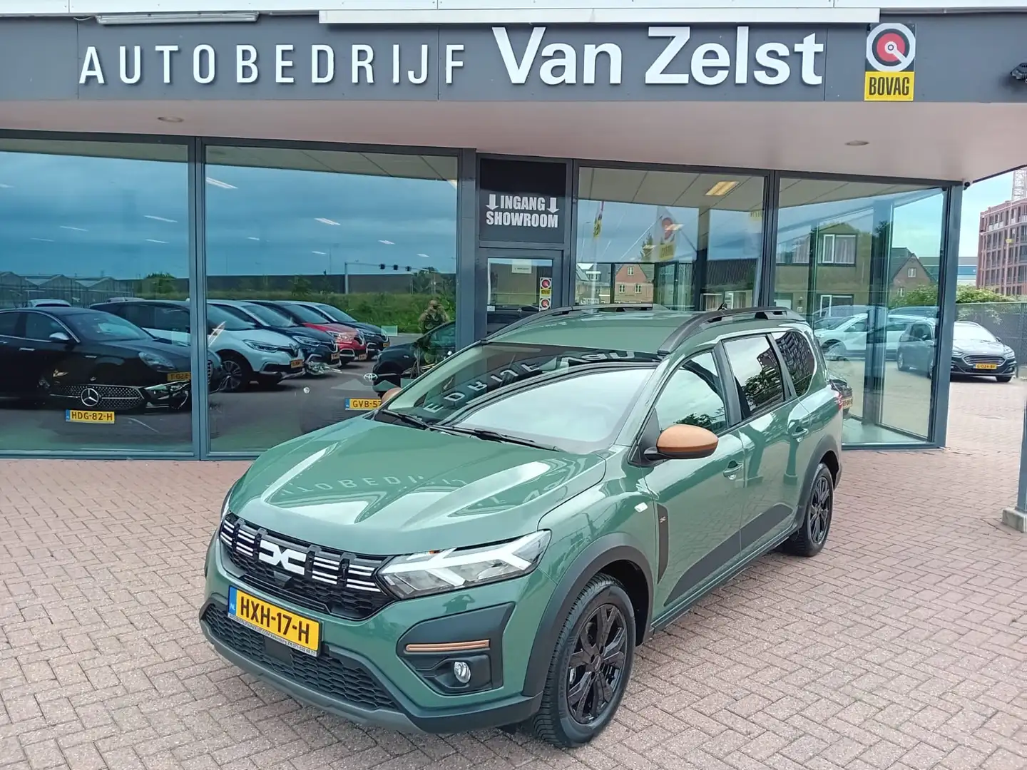 Dacia Jogger 1.6 Hybrid 140 Extreme 7p. Automaat, Airco(automat Groen - 1