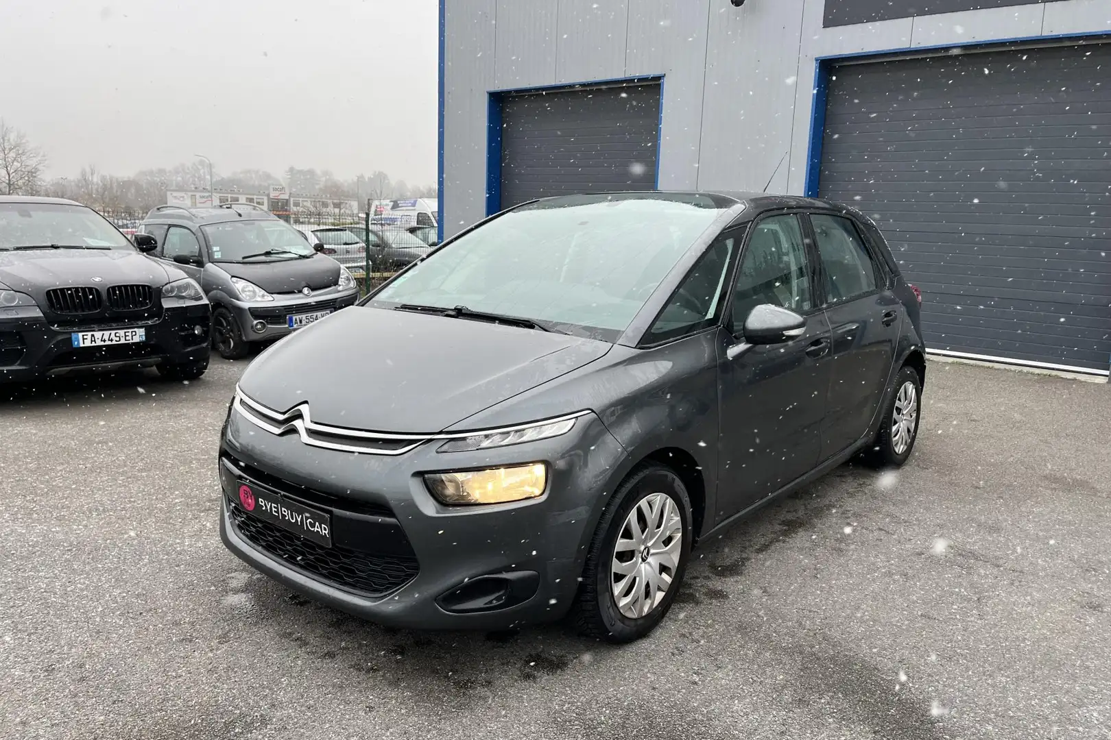 Citroen C4 Picasso 1.2i PT 130CH Attraction MOTEUR NEUF SUR FACTURE GTIE 12M Gris - 1