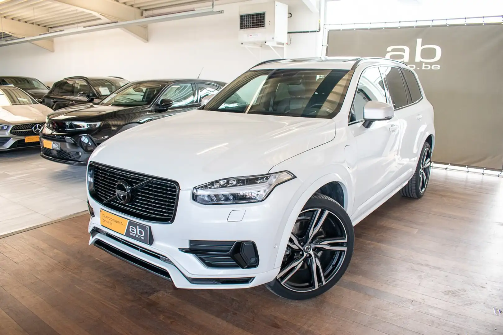 Volvo XC90 T8 AWD 7PL *R-DESIGN*, LUCHTVER, BOWERS&WILKINS, Wit - 2