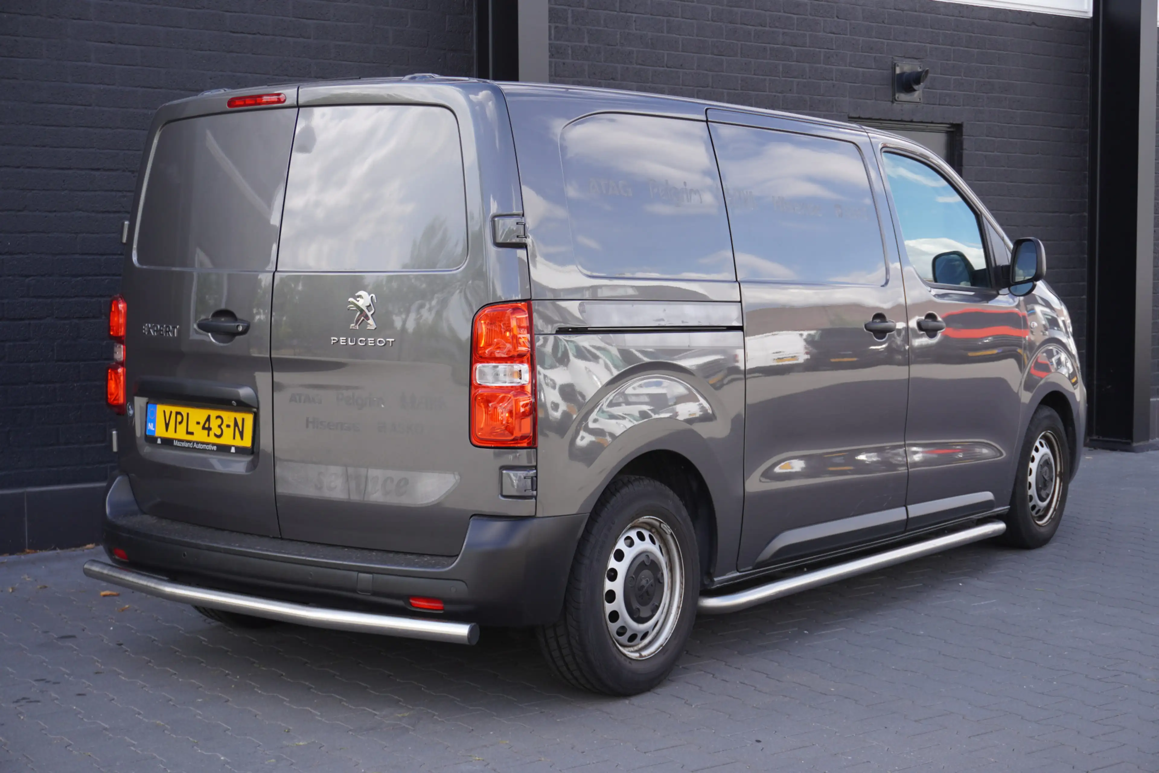 Peugeot Expert 2.0 BlueHDI L2 145PK AUTOMAAT EURO 6 - Airco - PDC — photo 2