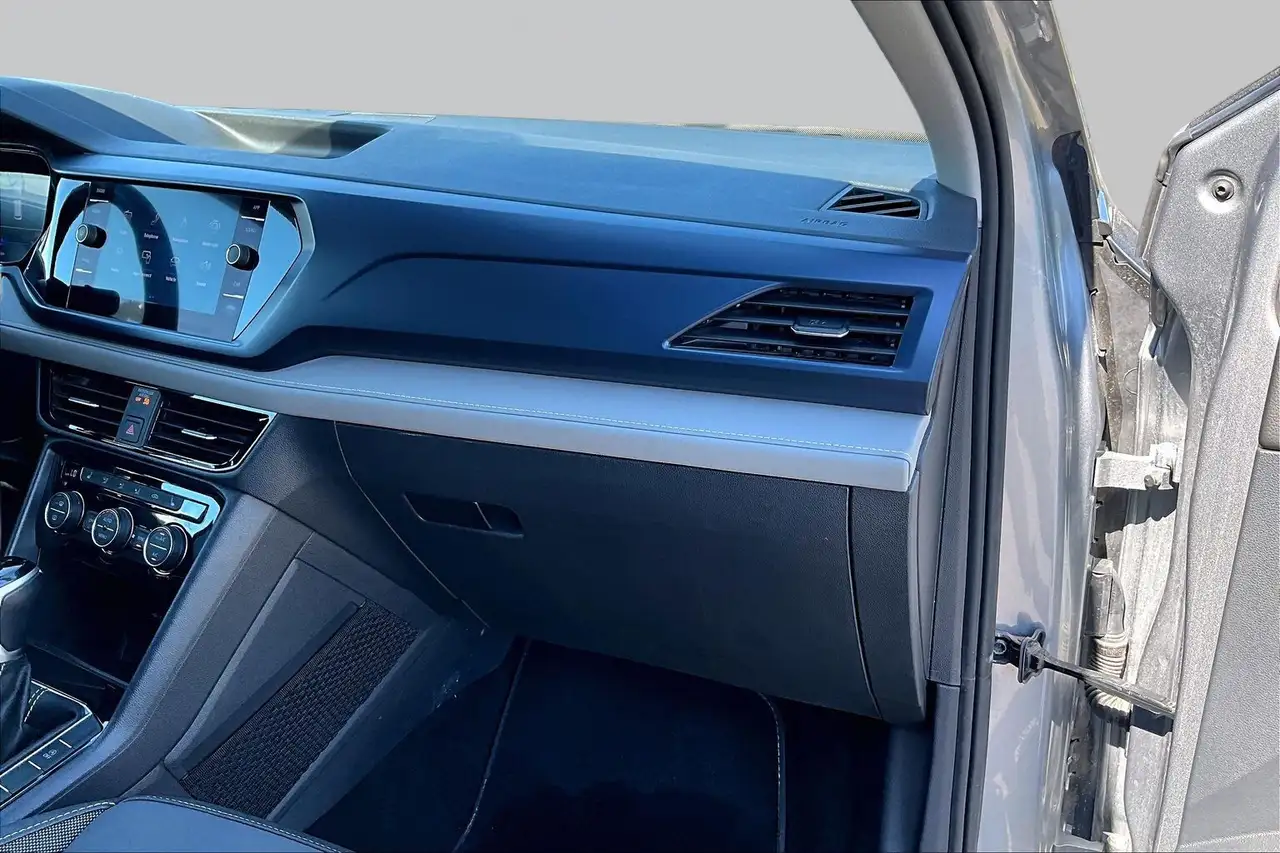 Volkswagen Taos снимка Volkswagen Taos