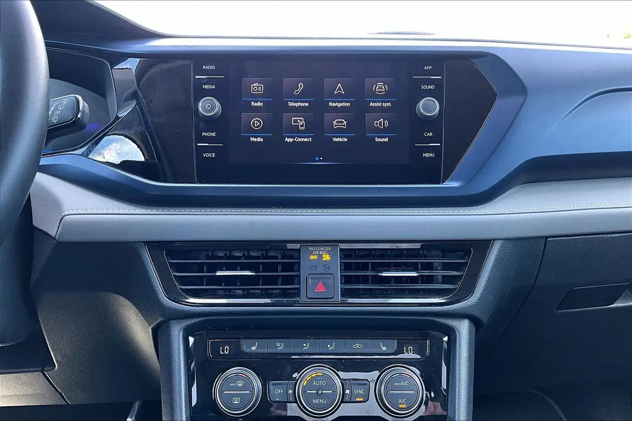 Volkswagen Taos снимка Volkswagen Taos
