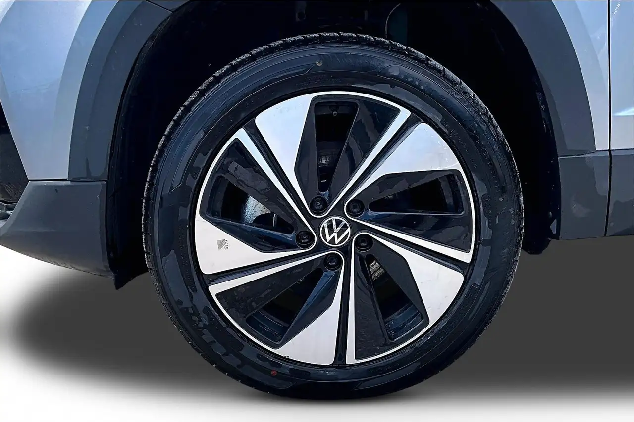 Volkswagen Taos снимка Volkswagen Taos