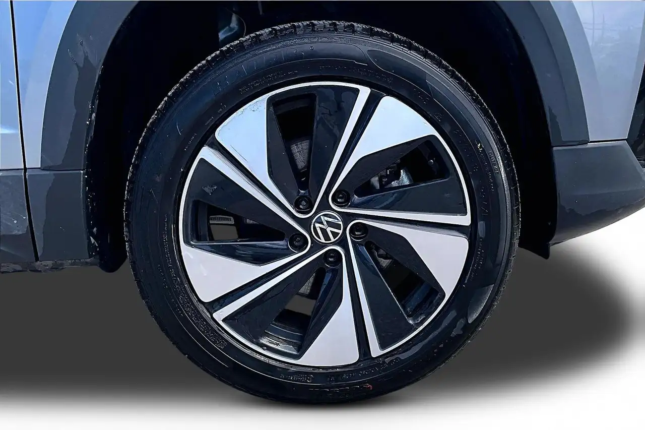 Volkswagen Taos снимка Volkswagen Taos