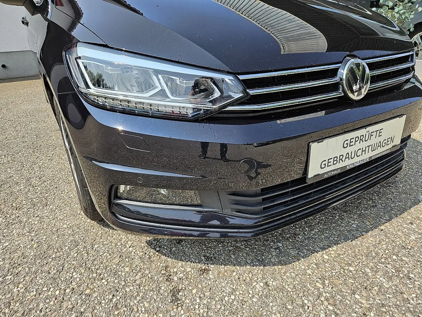 Volkswagen Touran Comfortline 1,6 SCR TDI 7 Sitze Schwarz - 2