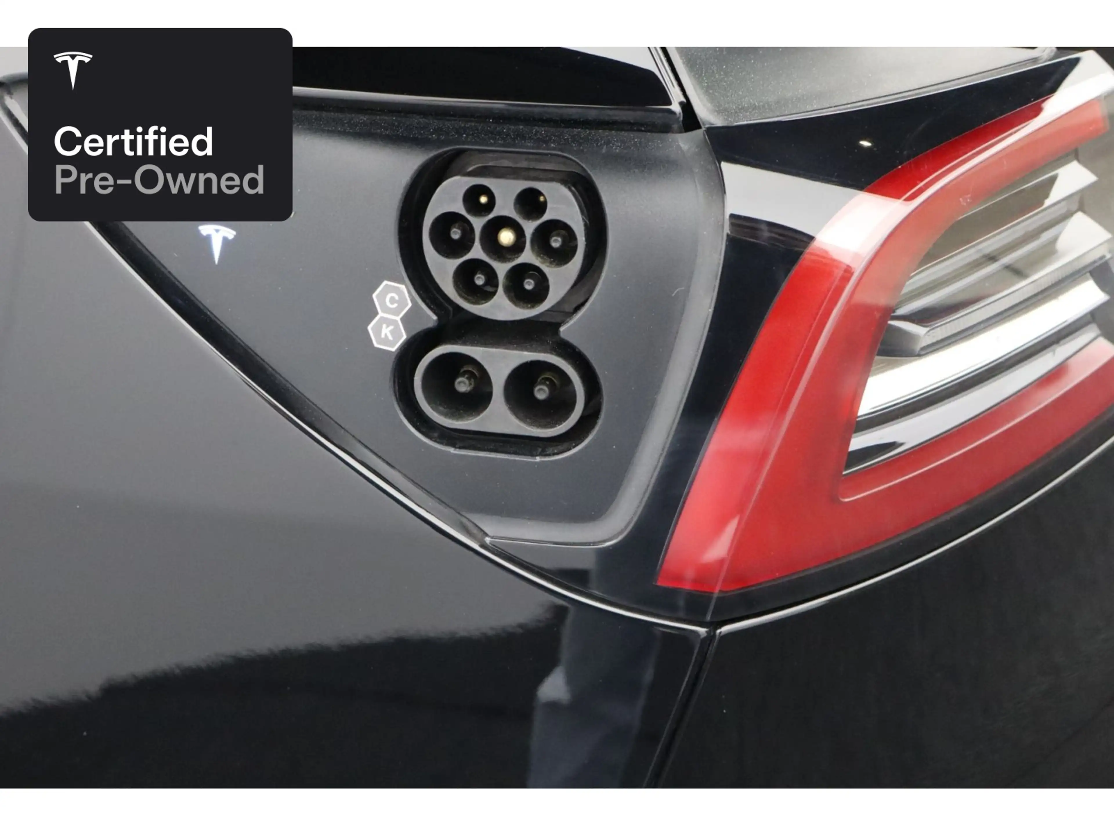 Tesla Model Y Long Range AWD "Certified Pre-Owned" — photo 14