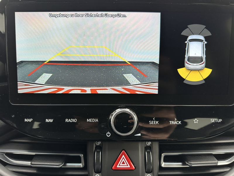 Hyundai i30 Intro Edition Mild-Hybrid "1 HAND-NAVI-CAM" — photo 15