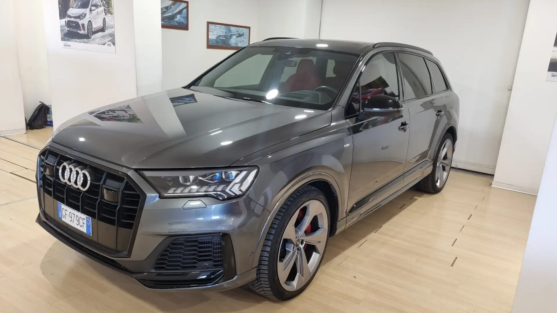 Audi Q7 Q7 II 2019 60 3.0 tfsi e S line Plus quattro  AUTO Grijs - 2