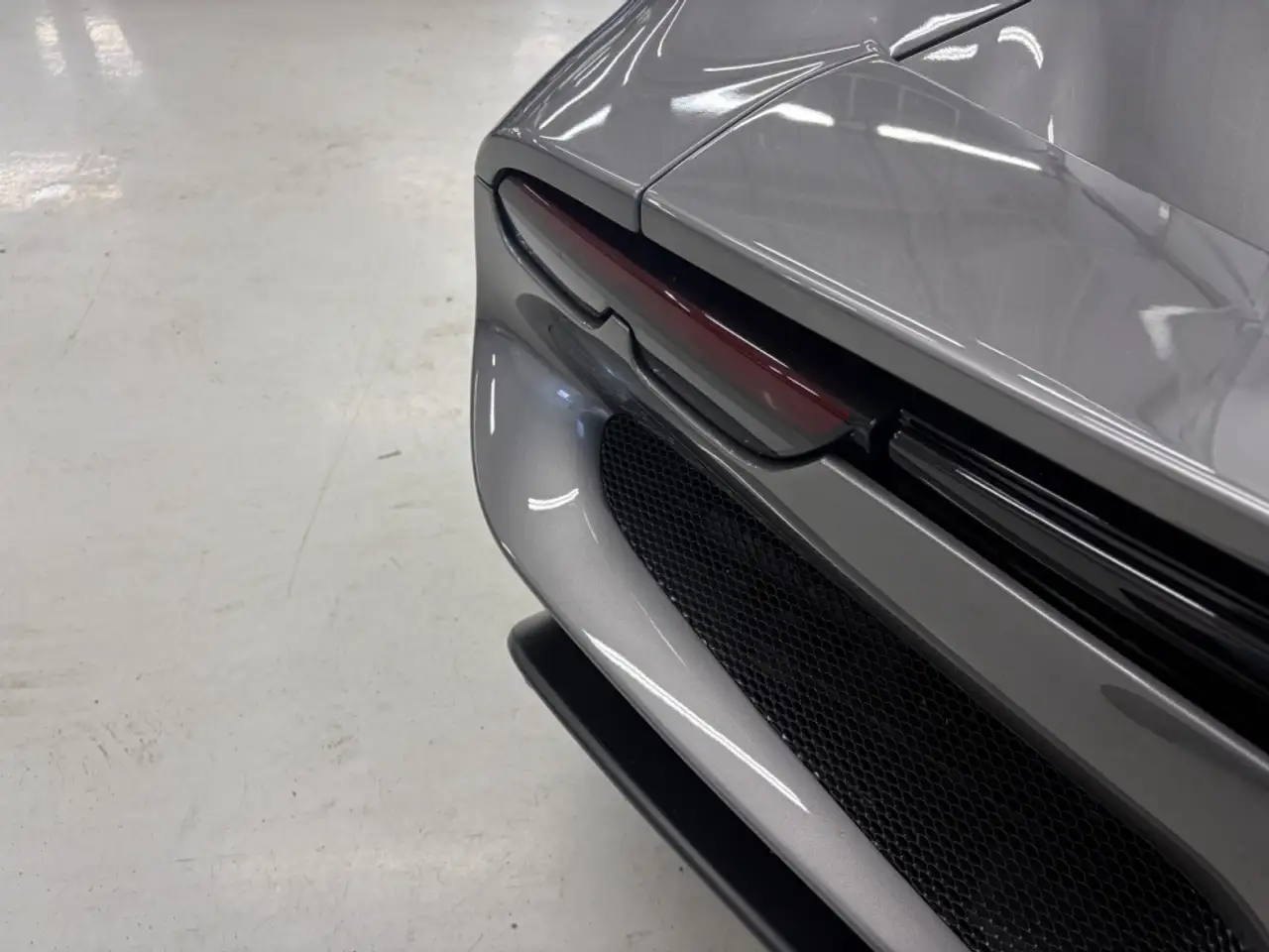 Ferrari 296 GTB снимка Ferrari 296 GTB