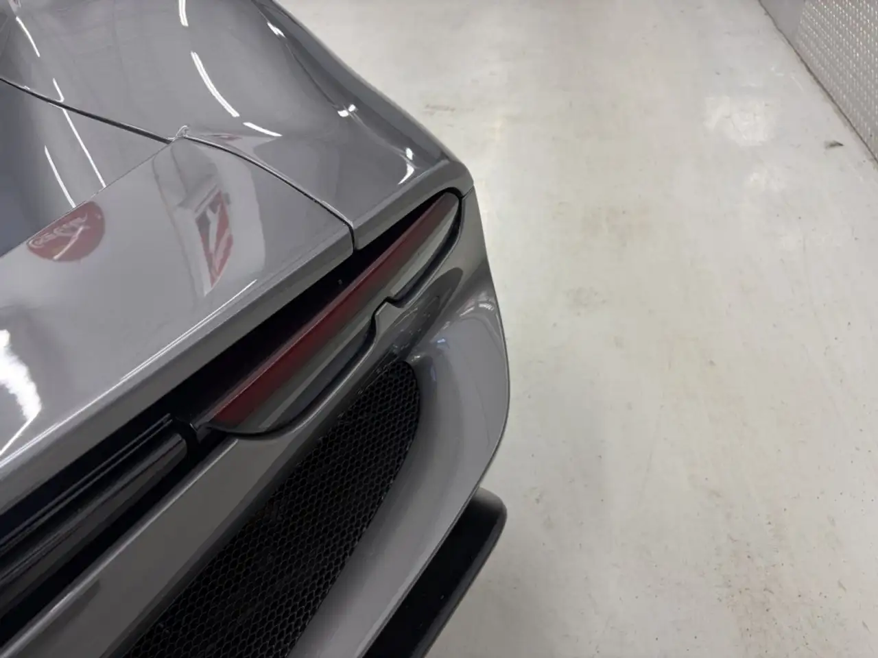 Ferrari 296 GTB снимка Ferrari 296 GTB